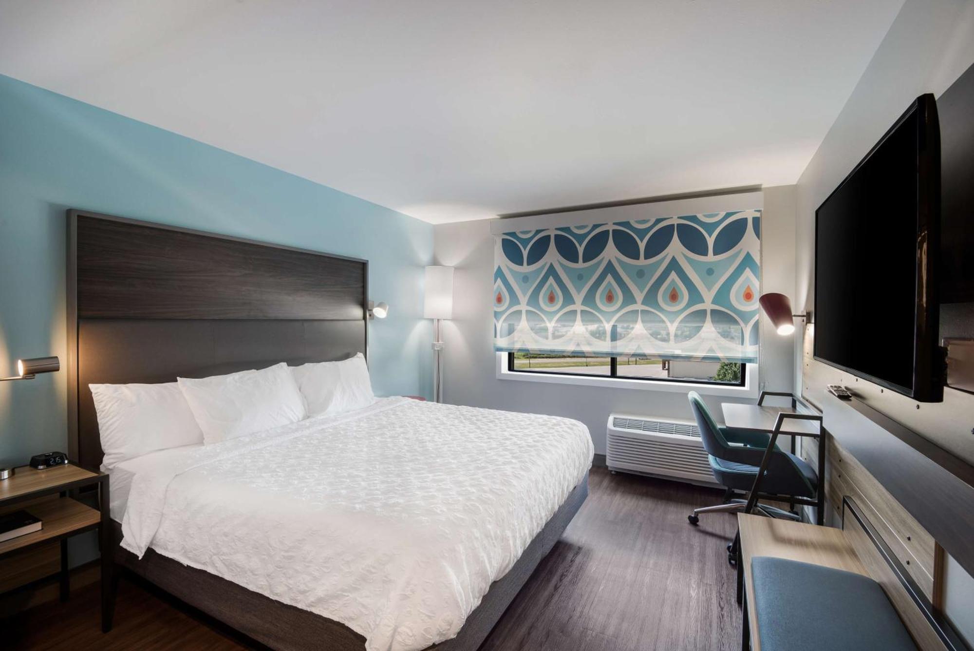 Tru By Hilton Warsaw, In Hotel Exterior photo